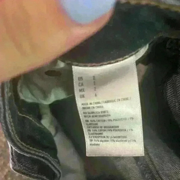 AMERICAN EAGLE hi-rise festival shorts size 2 - Picture 4 of 4